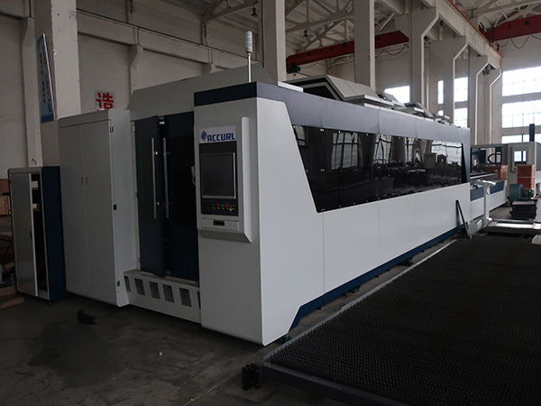 Фабрика цена челични влакна CNC 1000w ласер машина за сечење машина 